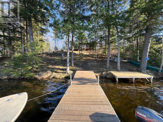 117 Raycroft Peninsula