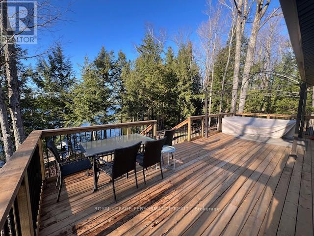 117 Raycroft Peninsula