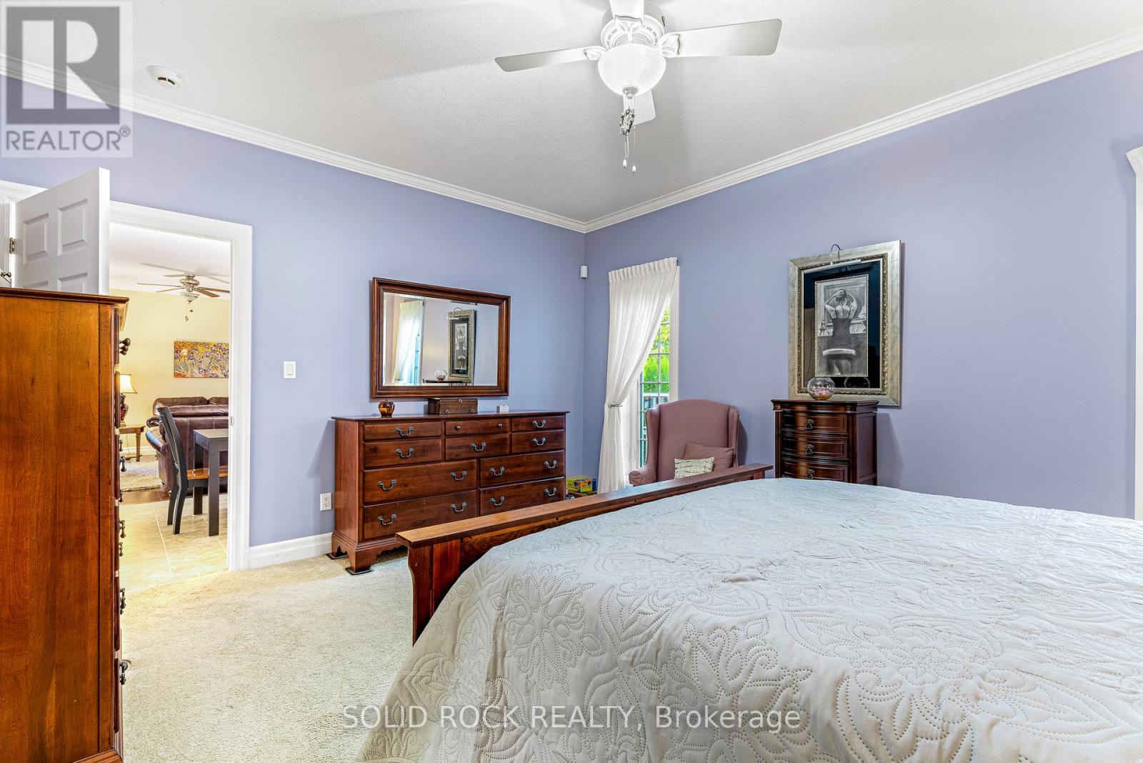 1021 Crestwood Drive