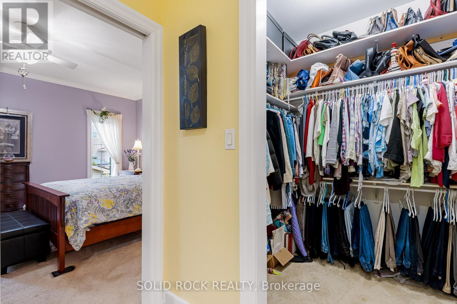 1021 Crestwood Drive