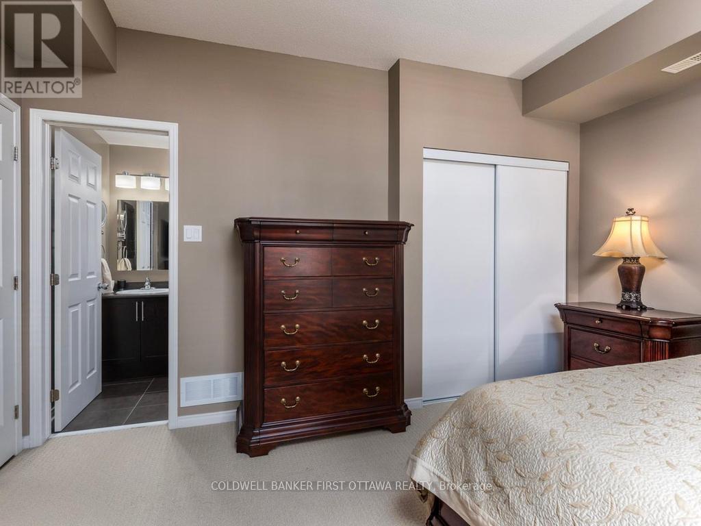 E - 100 Artesa Private