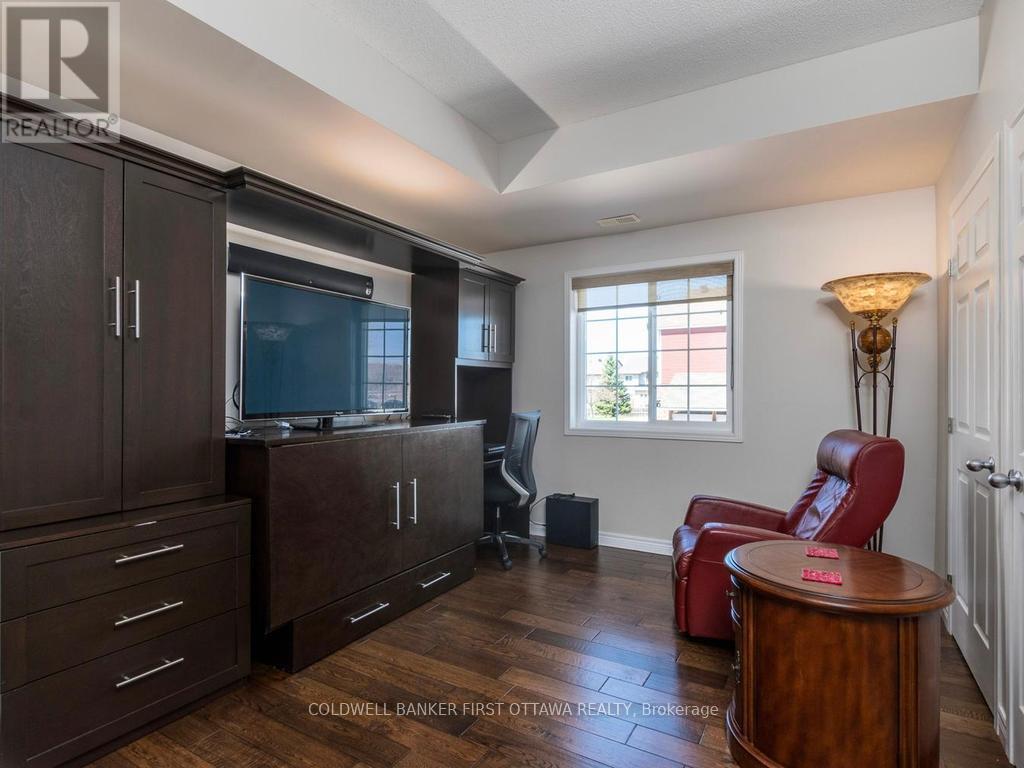 E - 100 Artesa Private