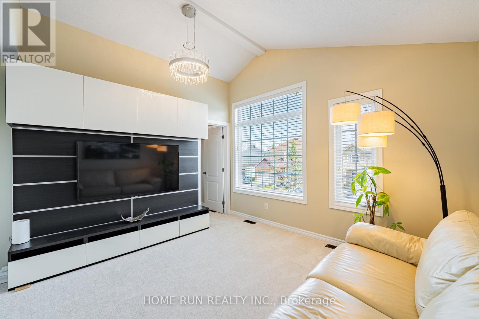 131 Kinghaven Crescent