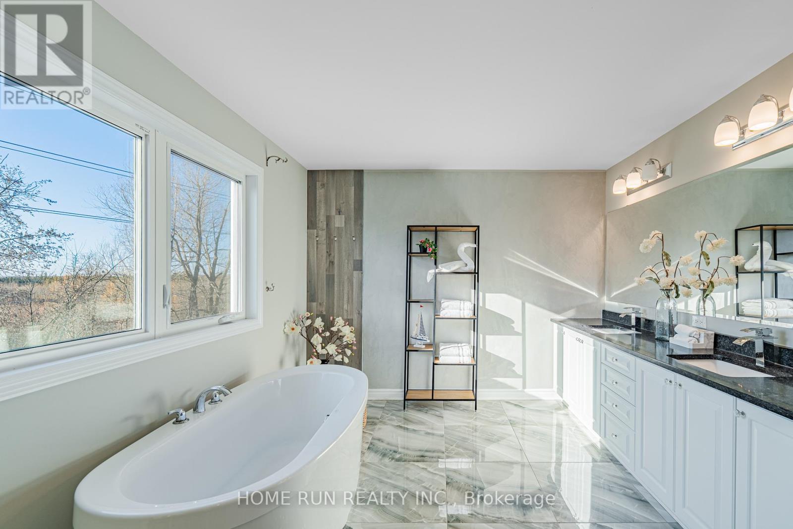 110 Discovery Crescent