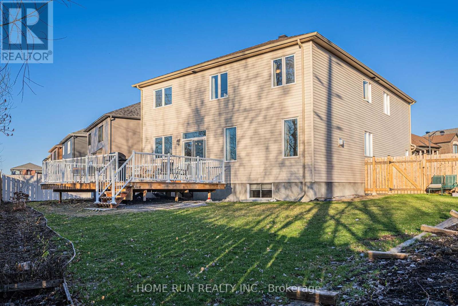 110 Discovery Crescent