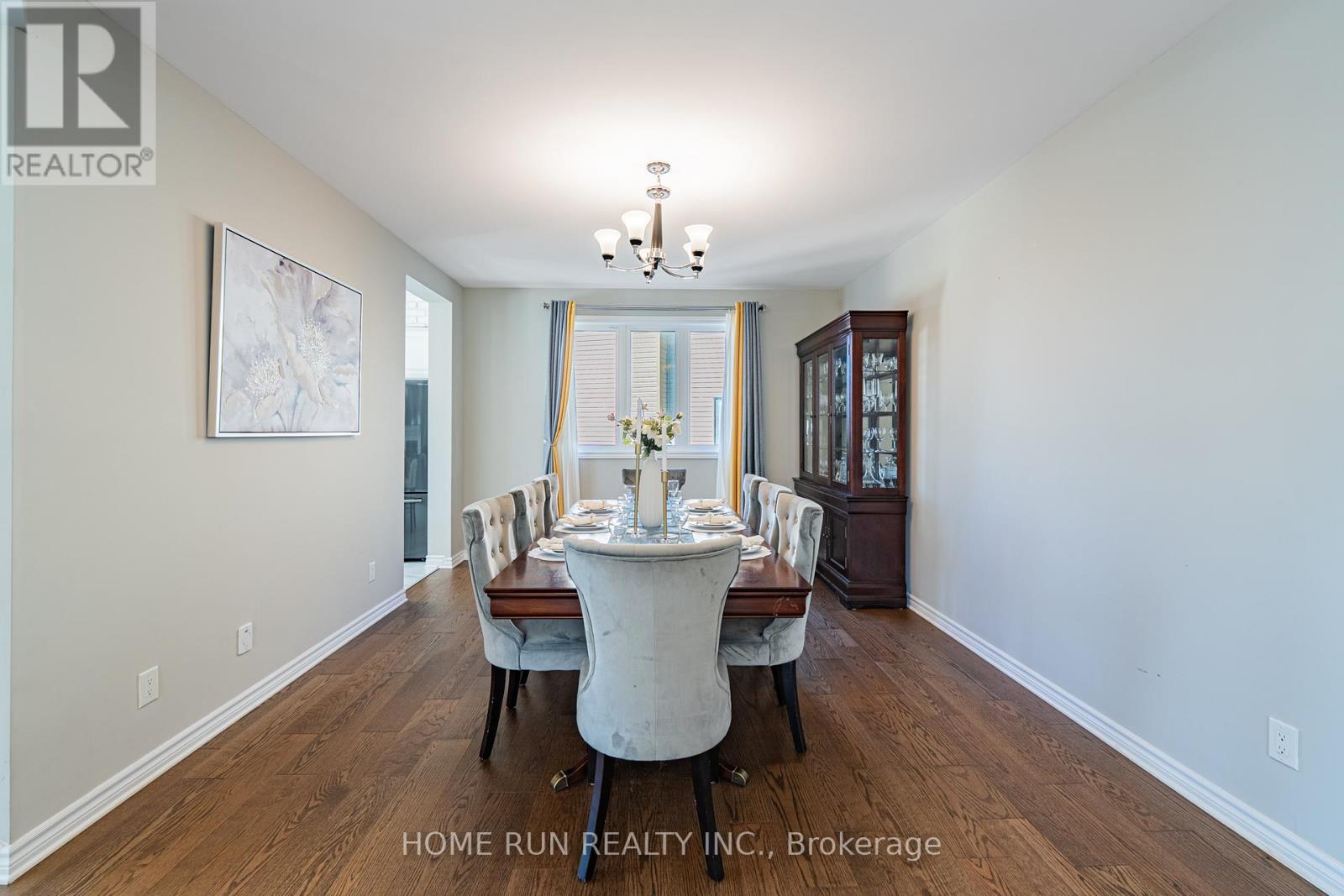 110 Discovery Crescent