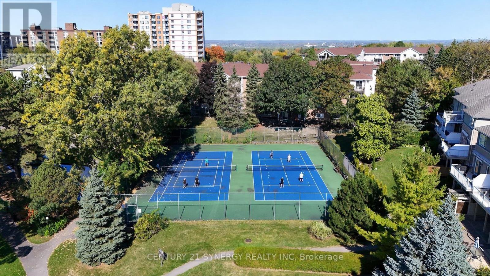 118 - 270 Brittany Road