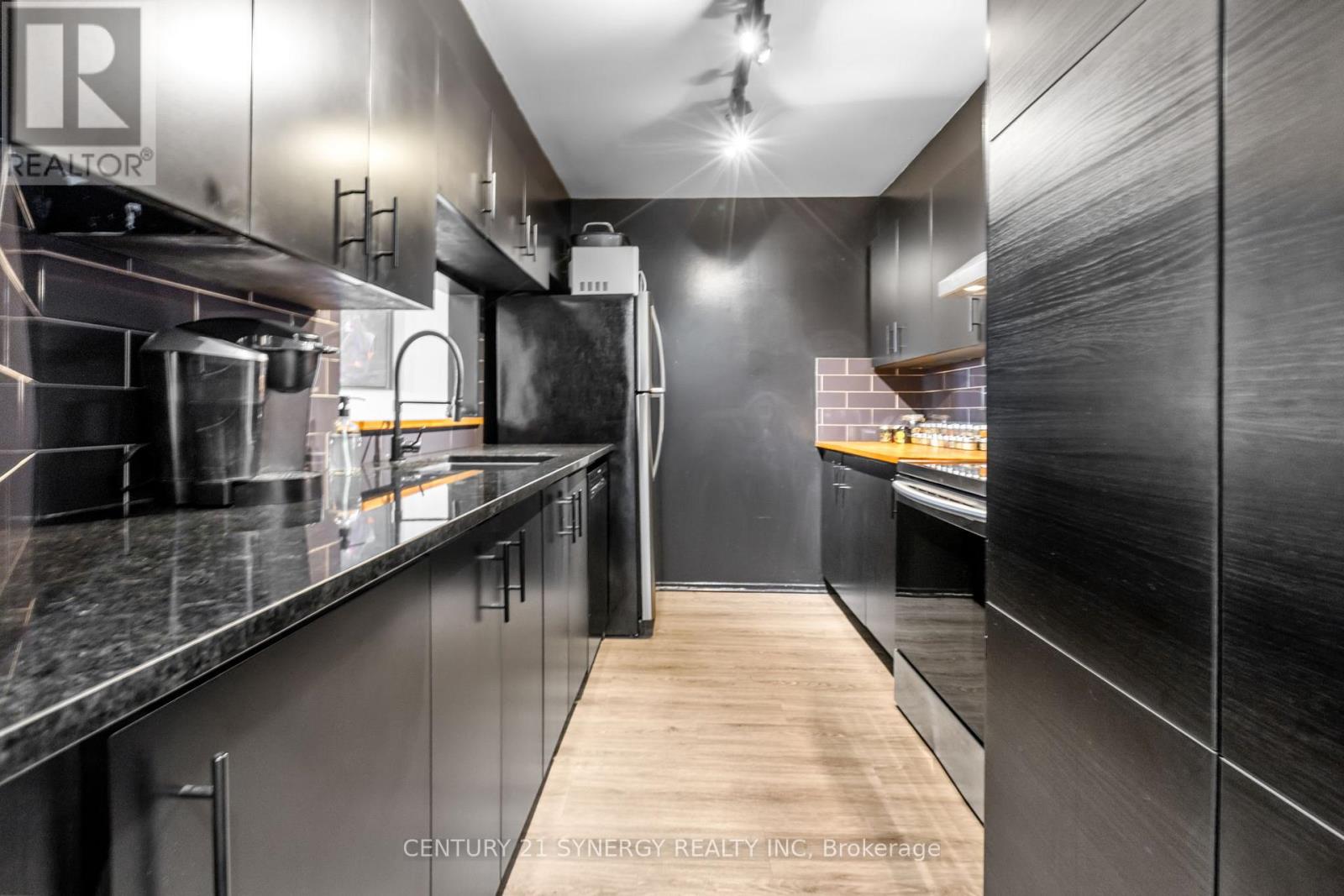 118 - 270 Brittany Road