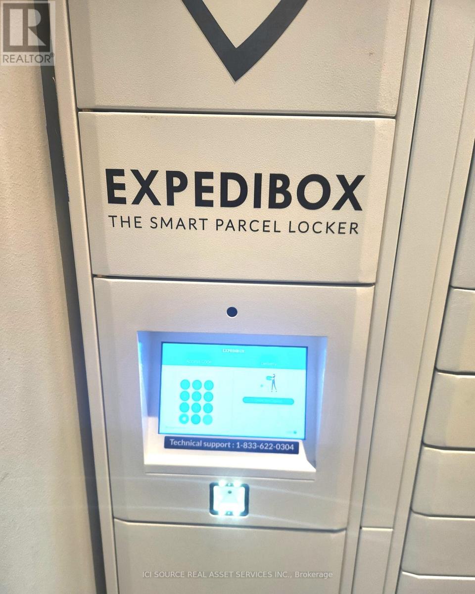 1009 - 340 Queen Street