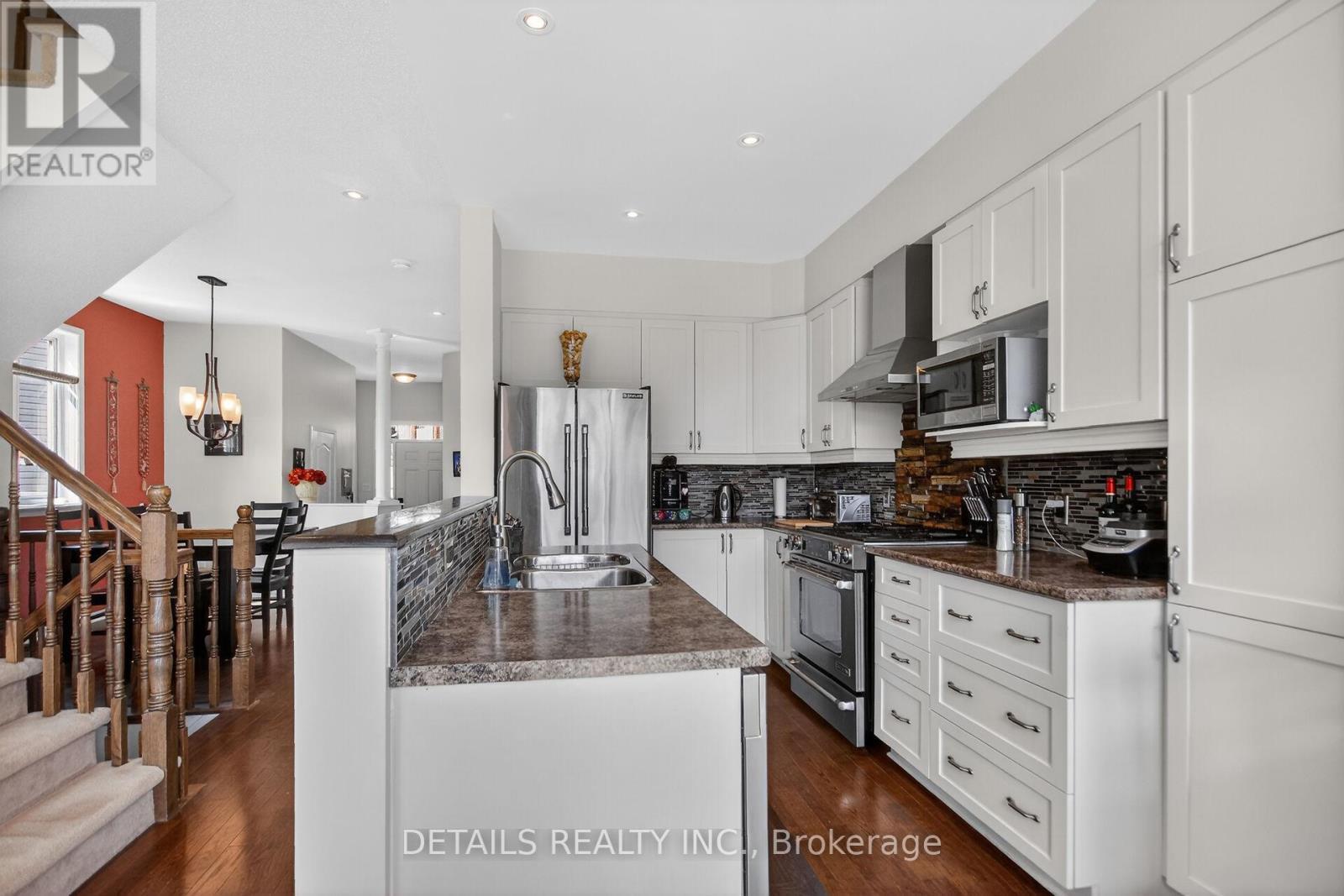 168 Eye Bright Crescent