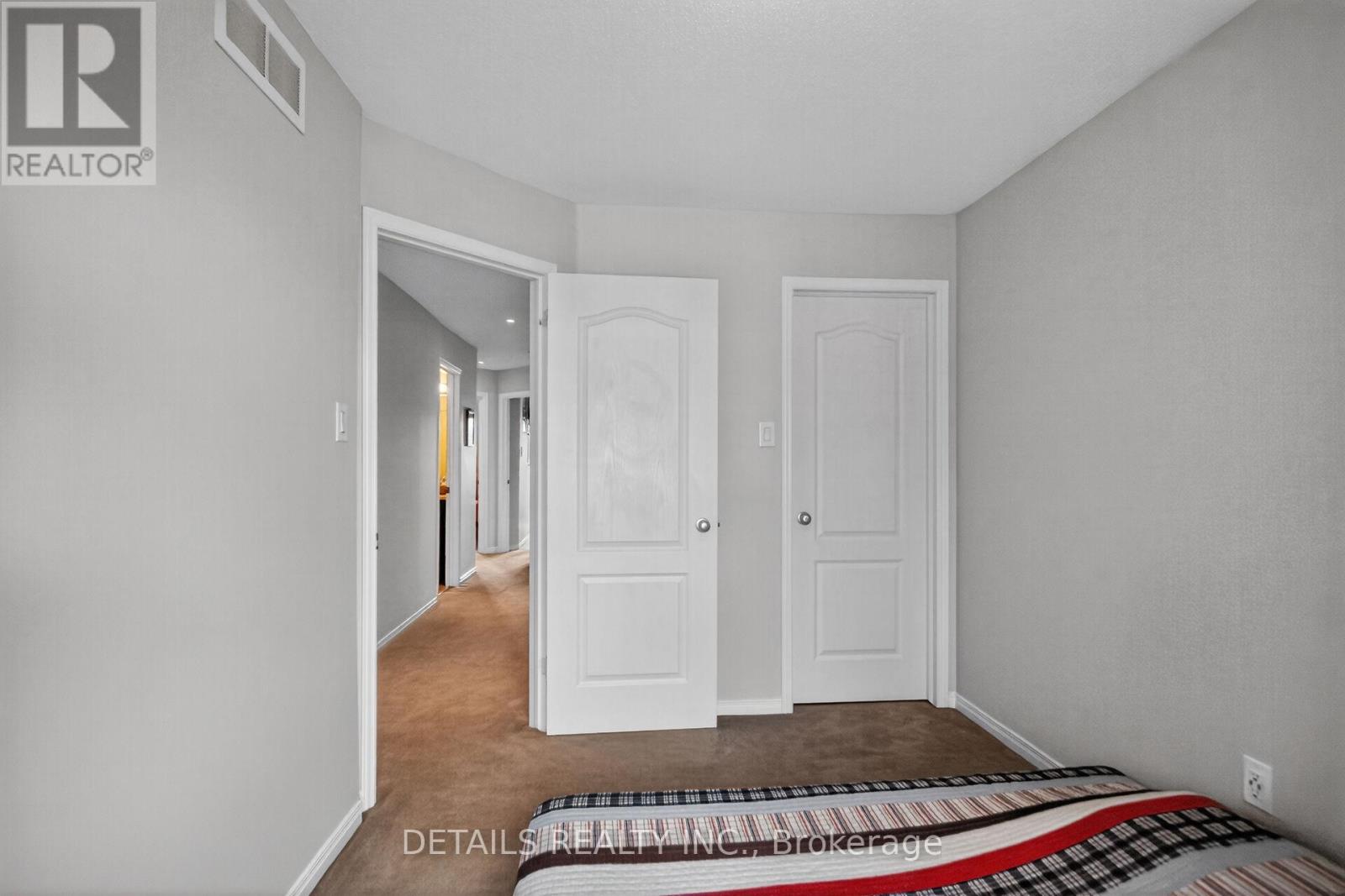 168 Eye Bright Crescent