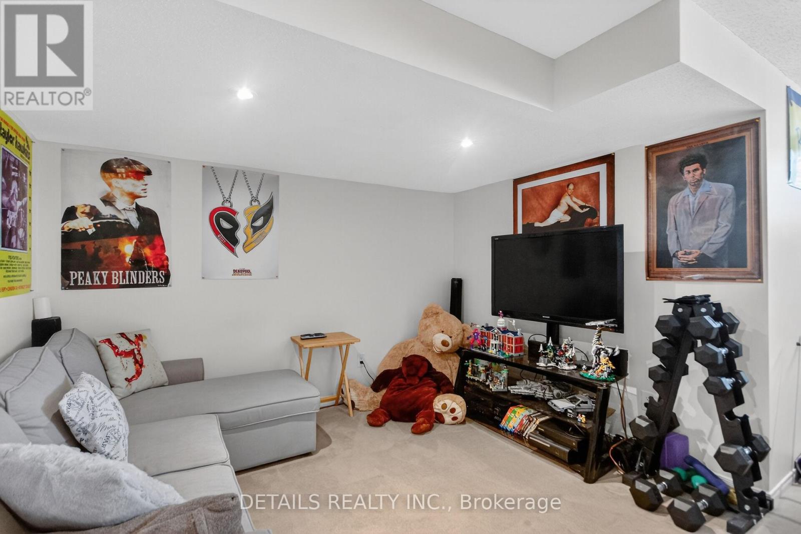 168 Eye Bright Crescent