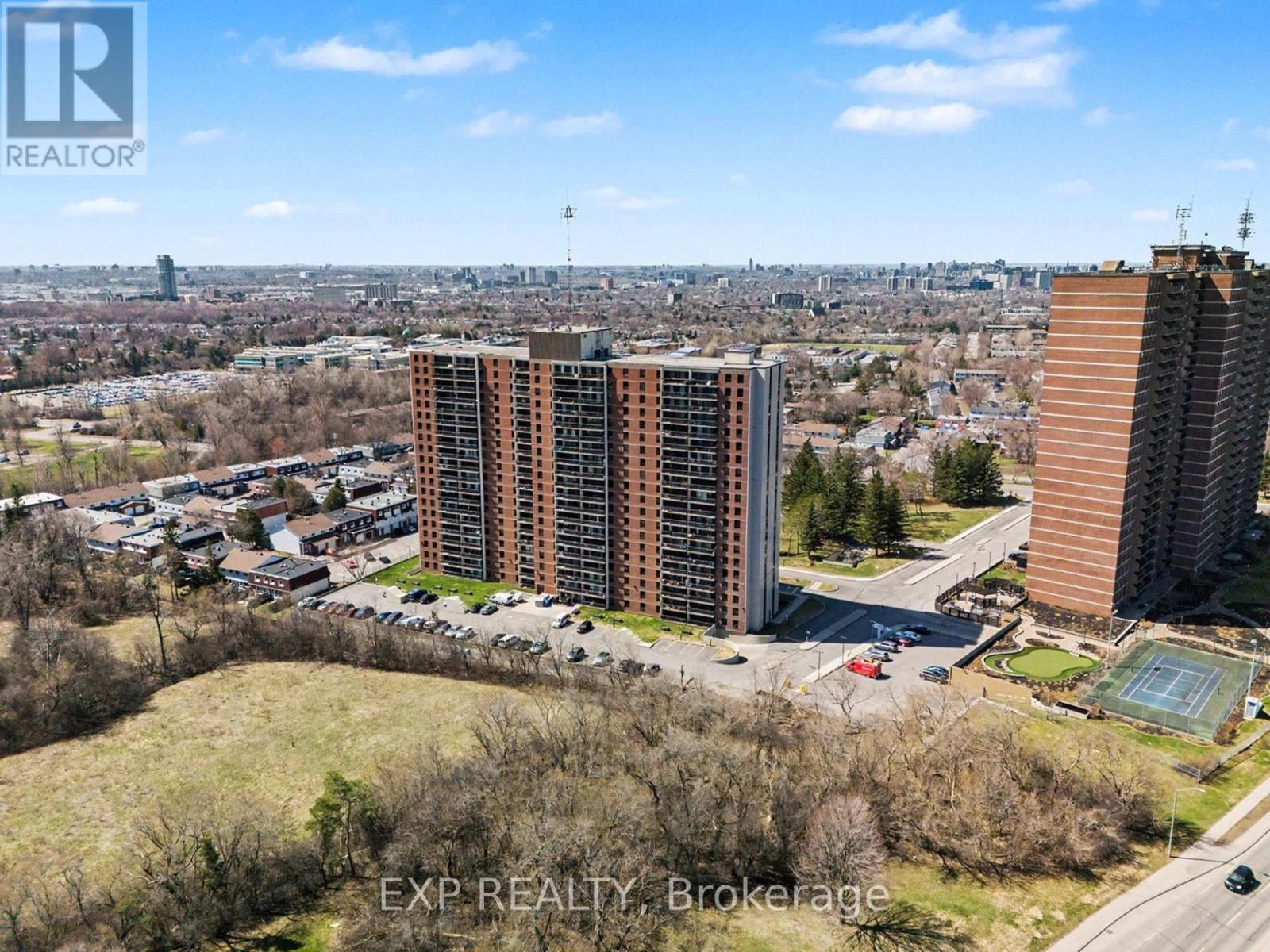 1801 - 665 Bathgate Drive