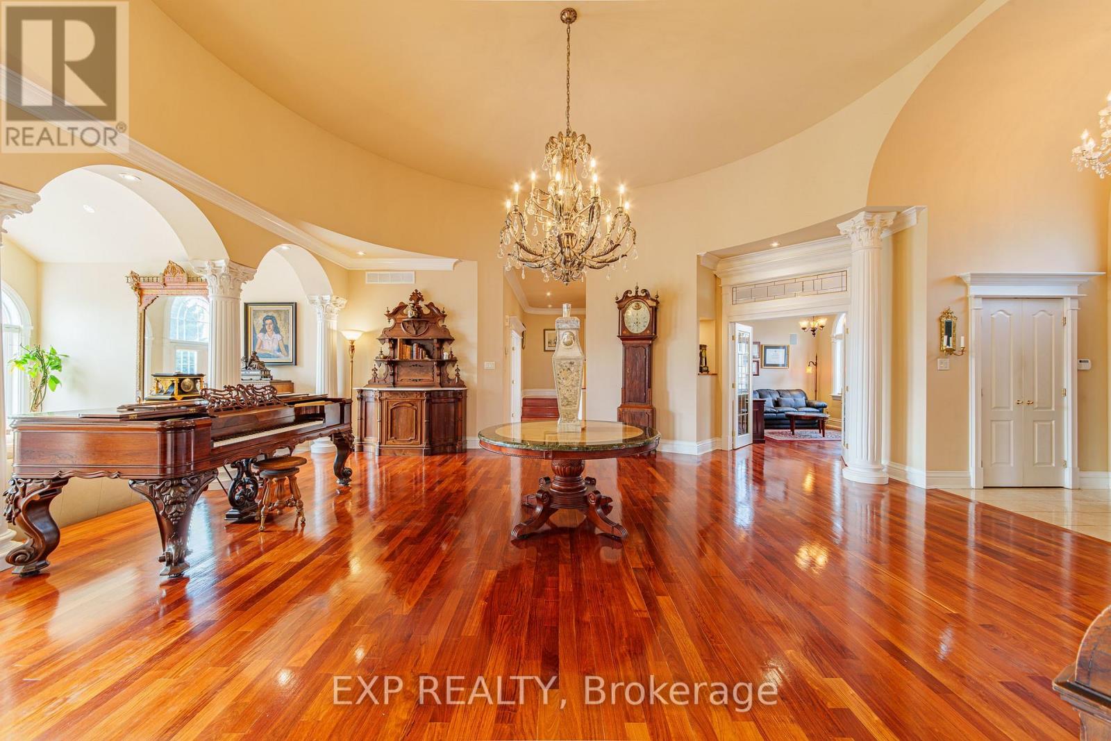 1283 Rideau Cove Court