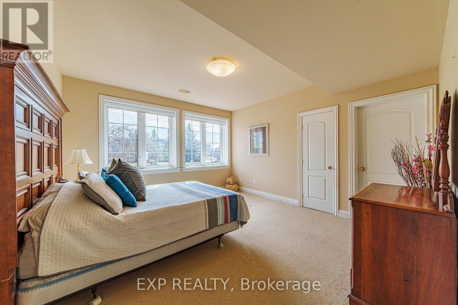 1283 Rideau Cove Court