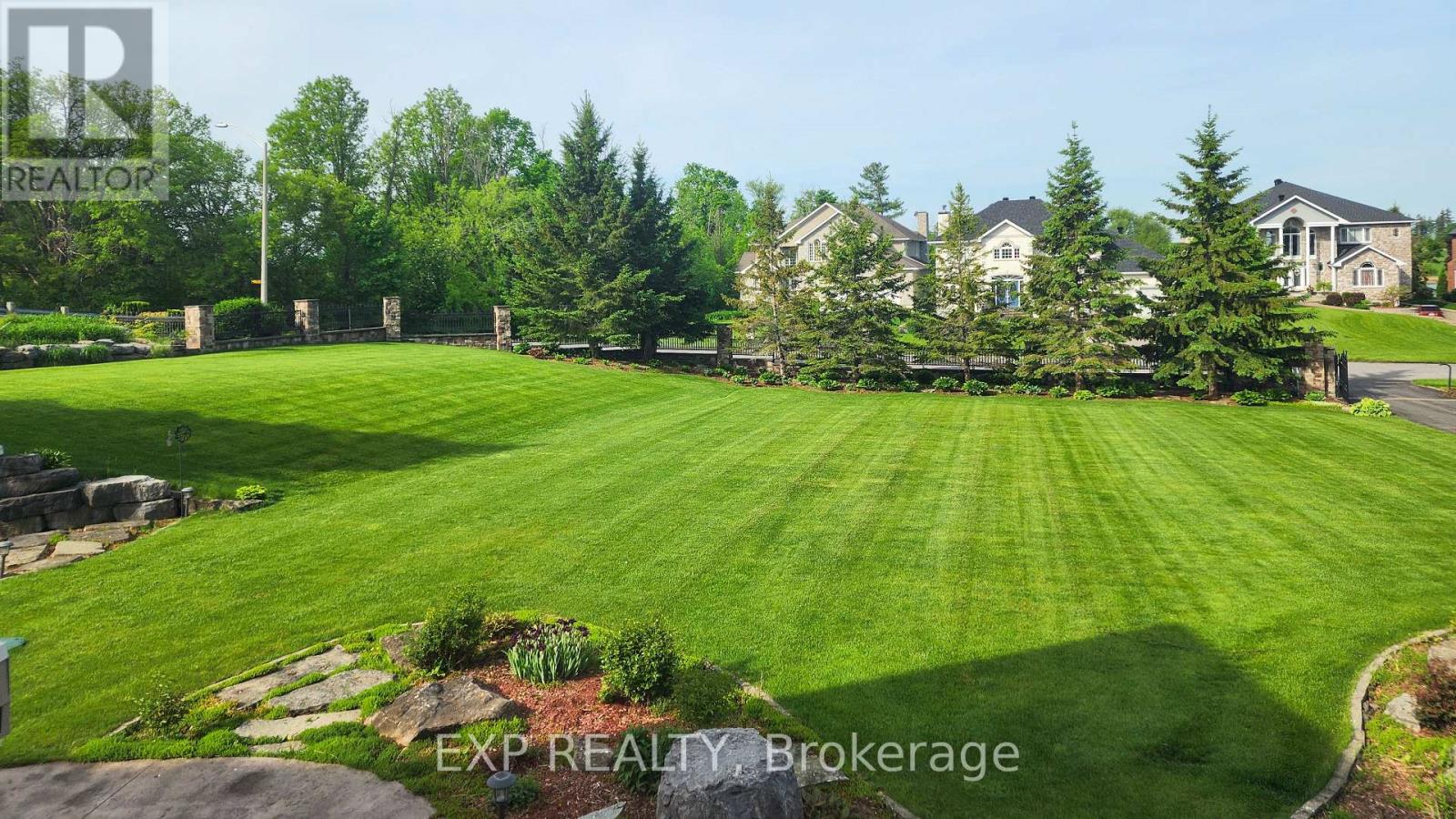 1283 Rideau Cove Court