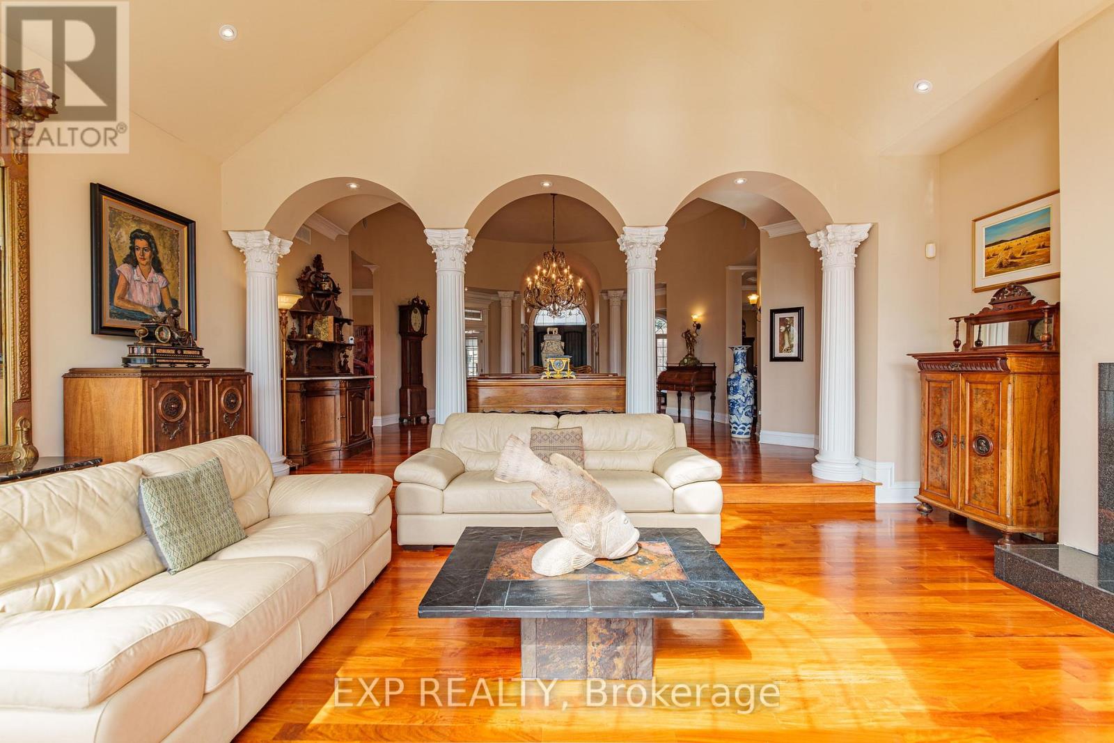 1283 Rideau Cove Court