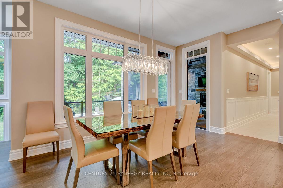 1443 Duchess Crescent