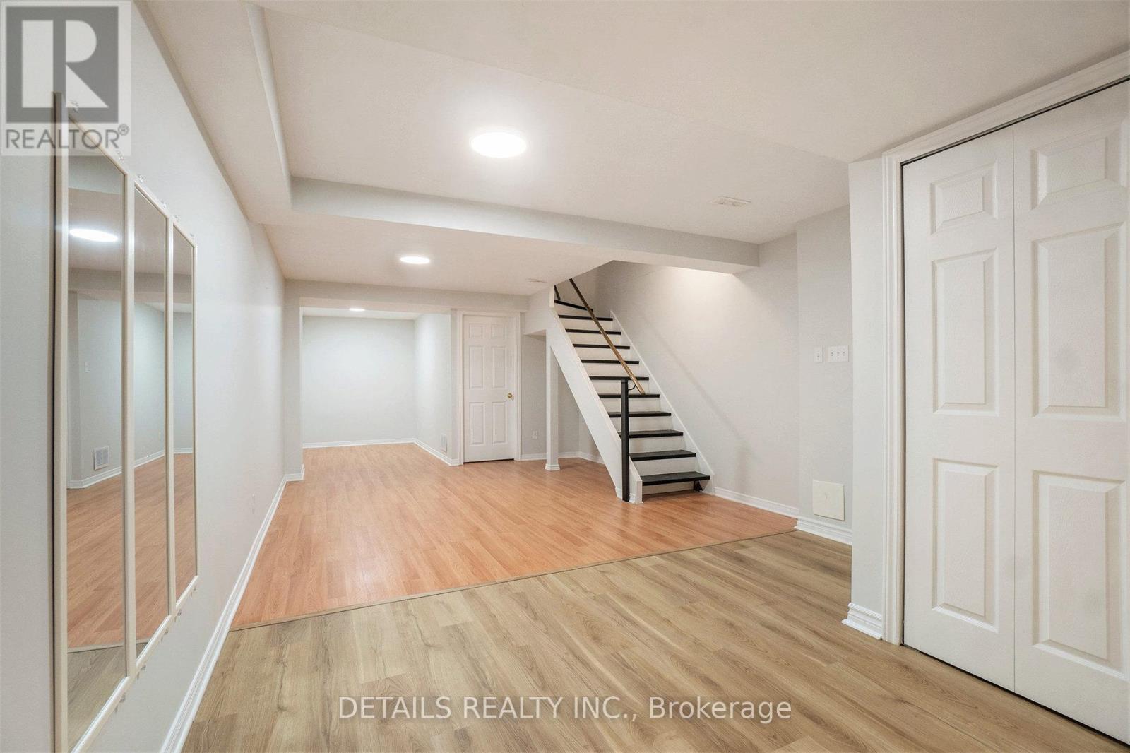 144d Valley Stream Drive