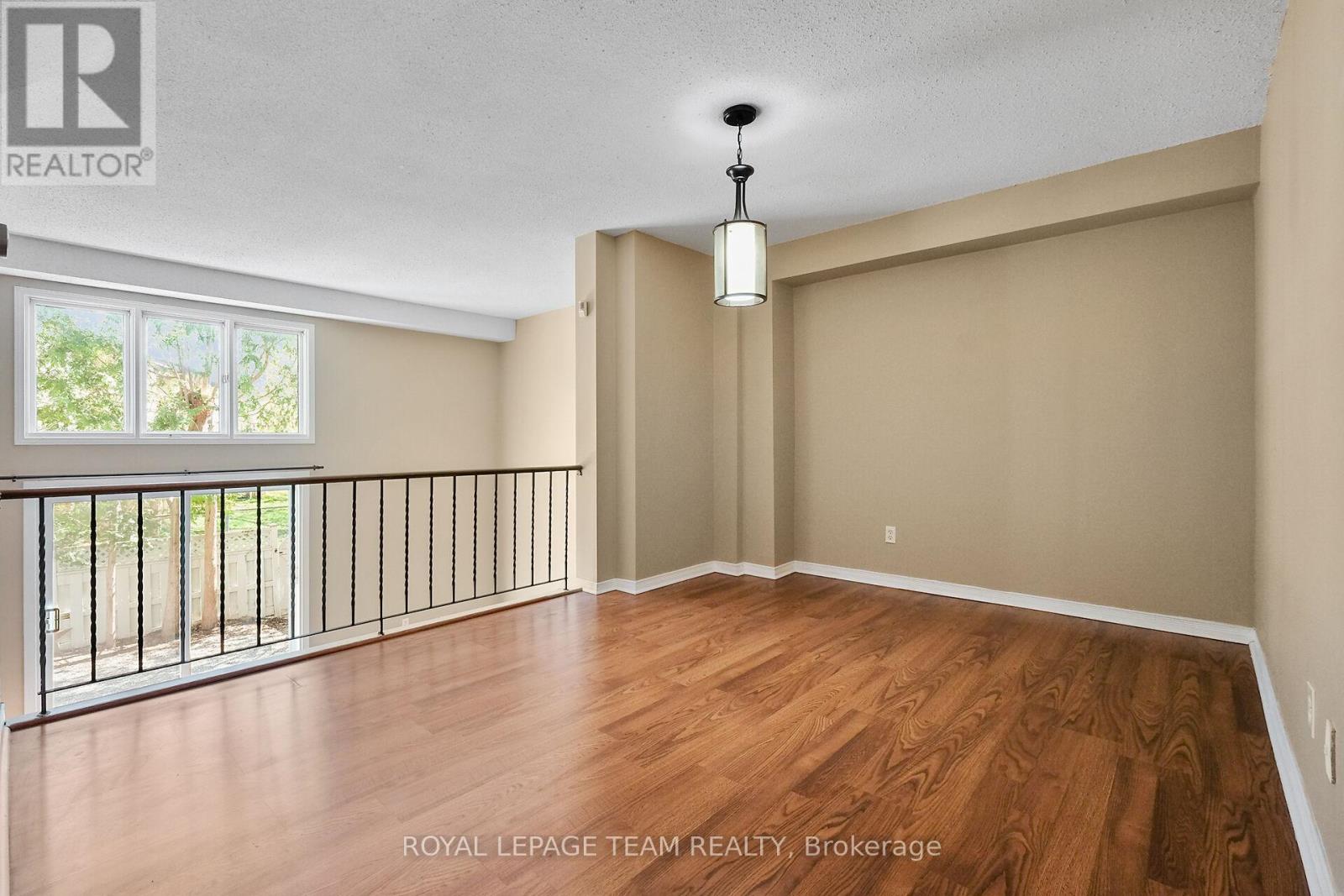 43 - 3205 Uplands Drive Ne