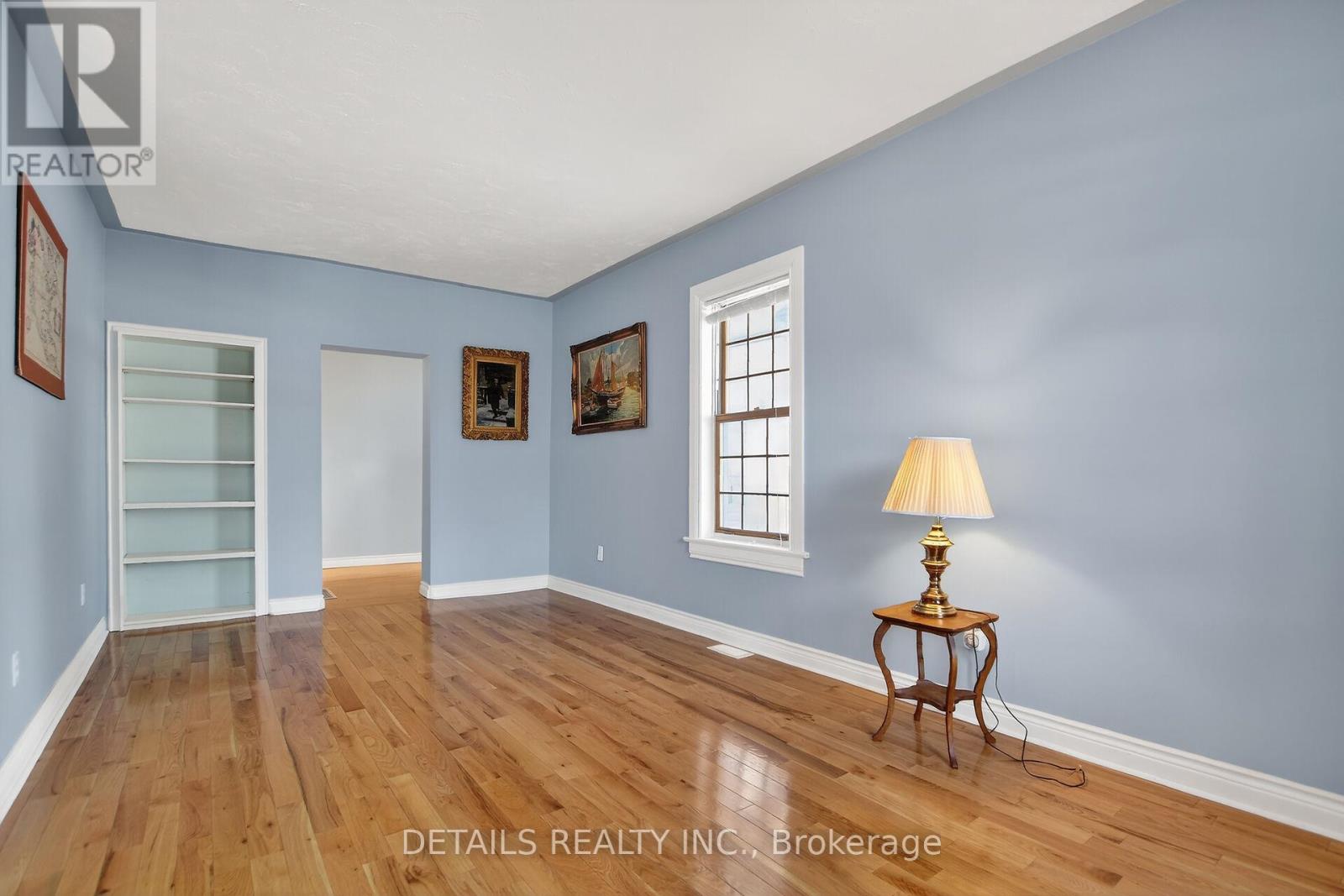 5554 Osgoode Main Street