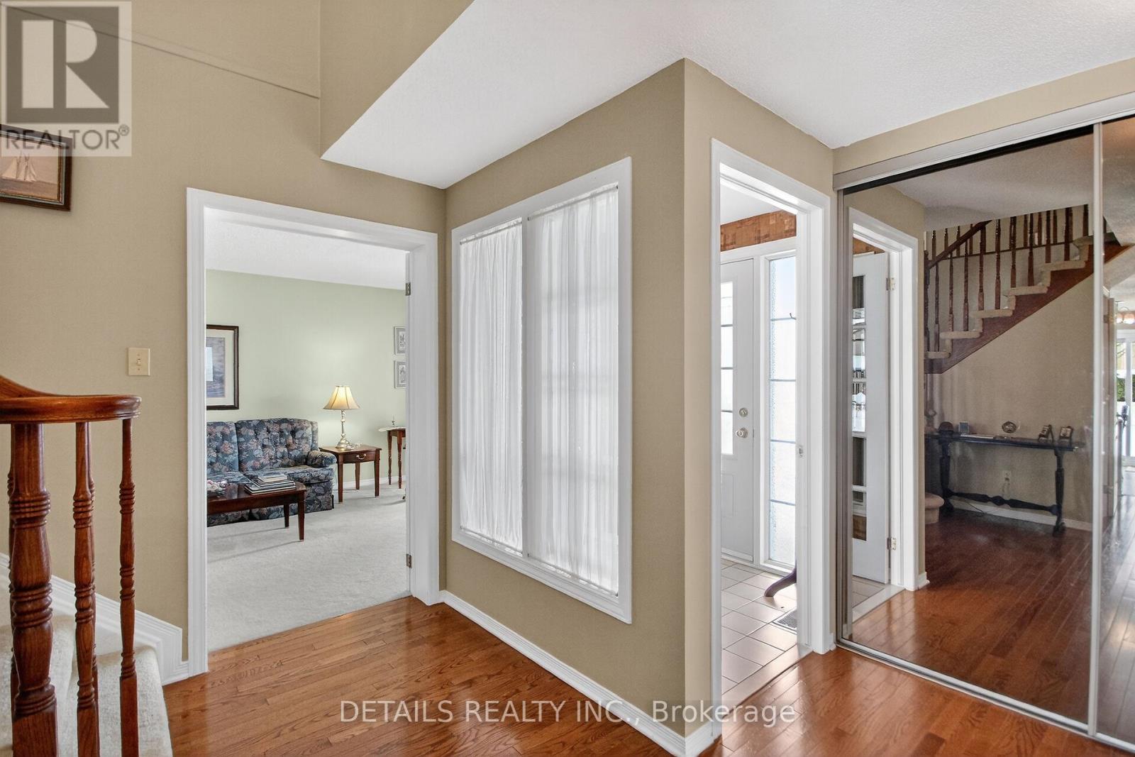 6105 Lariviere Crescent