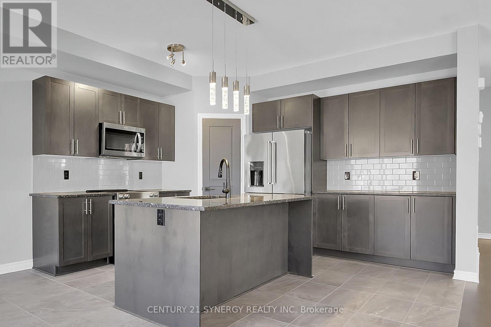 1107 Beckett Crescent