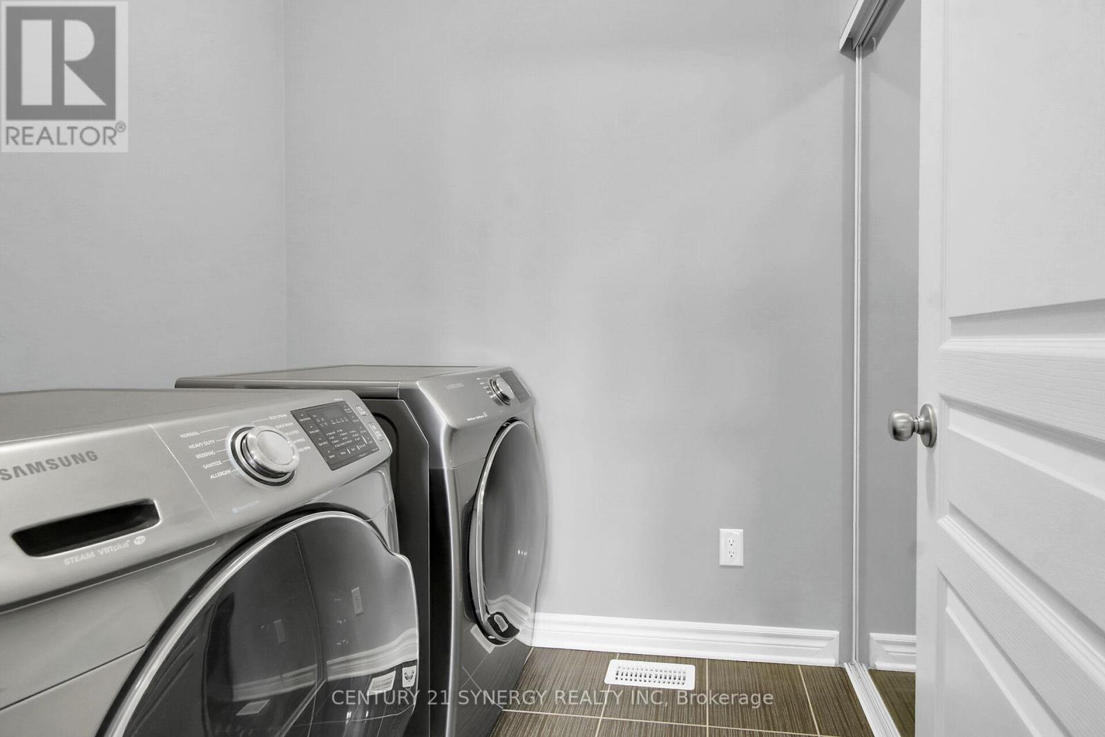 1107 Beckett Crescent