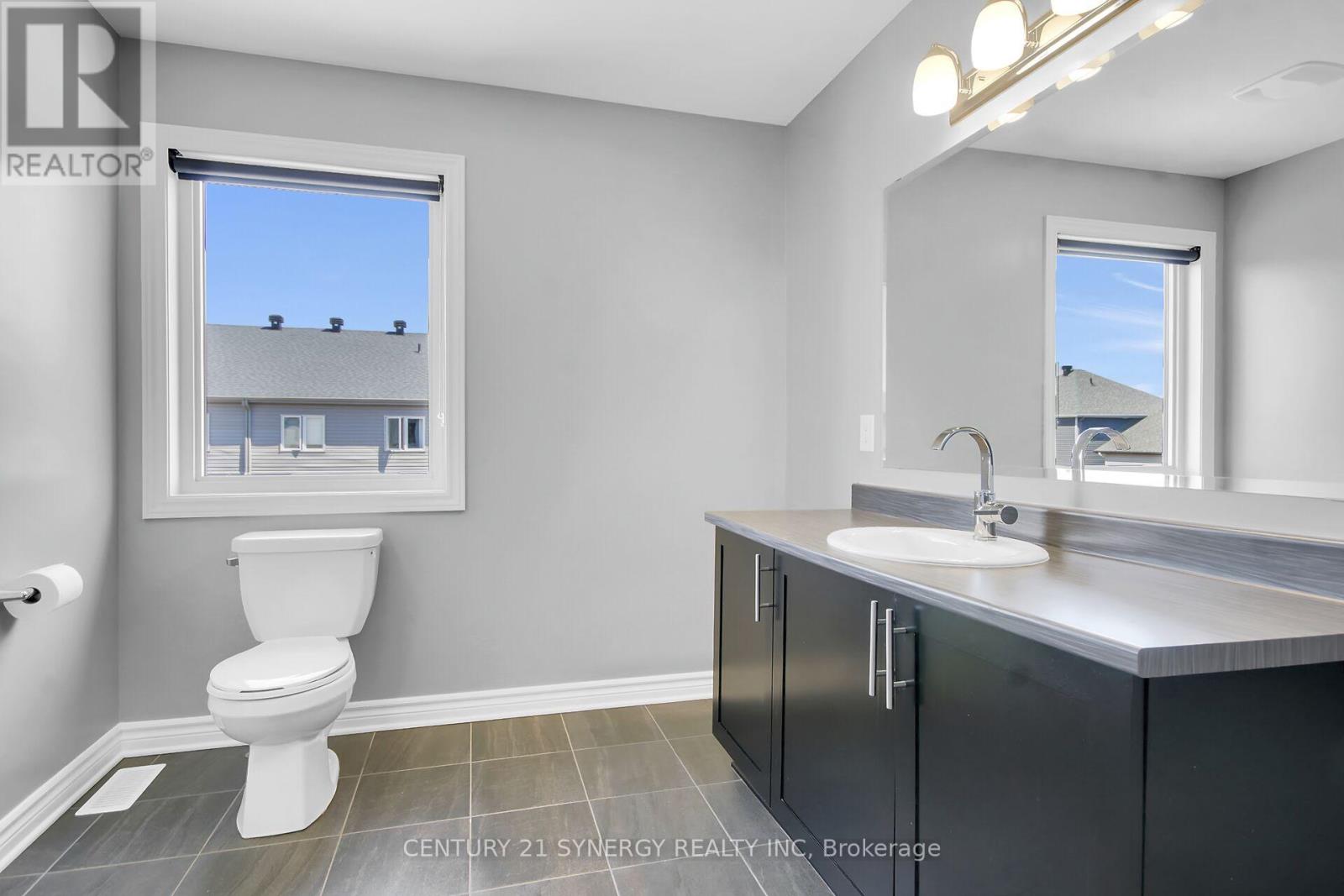 1107 Beckett Crescent