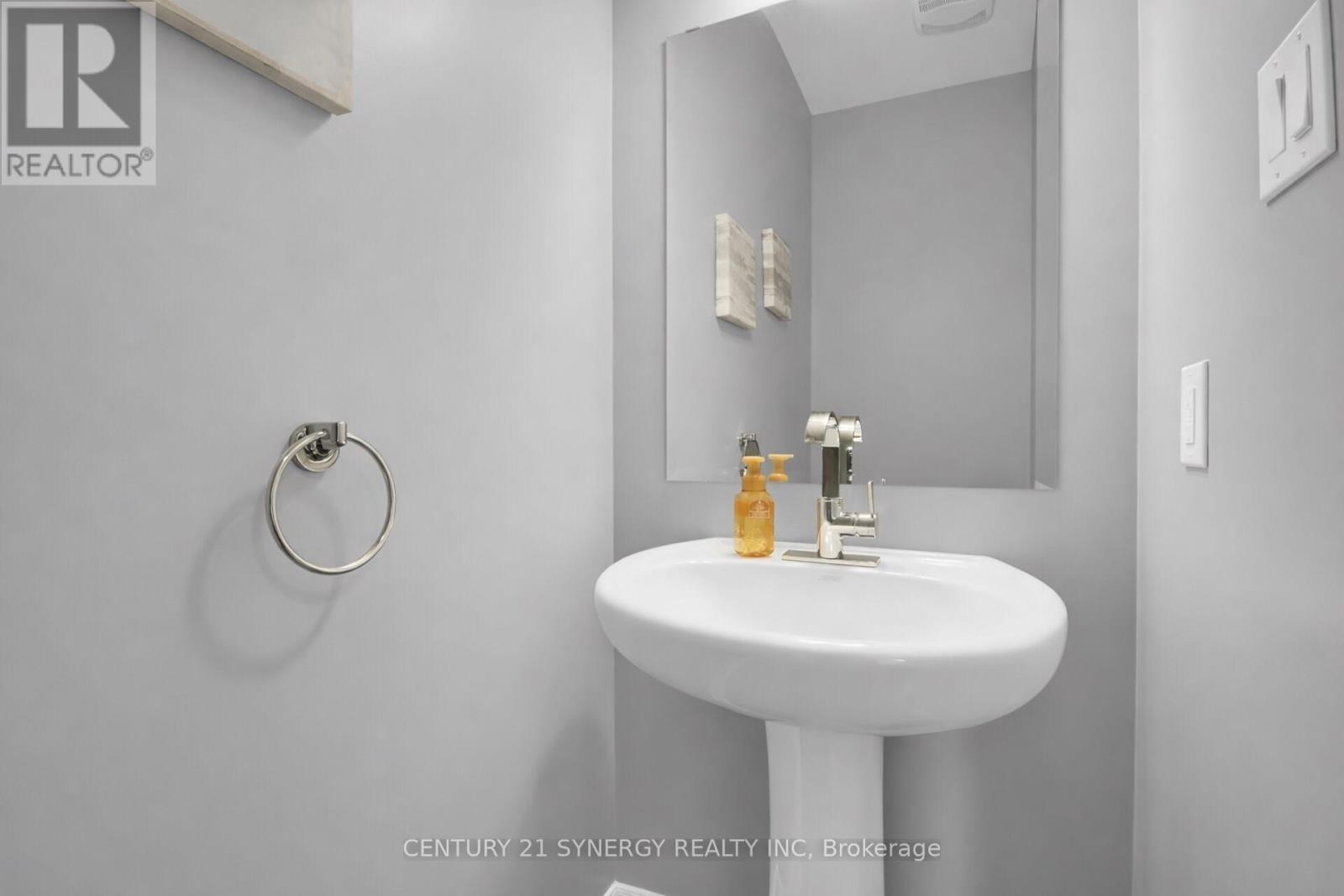 1107 Beckett Crescent