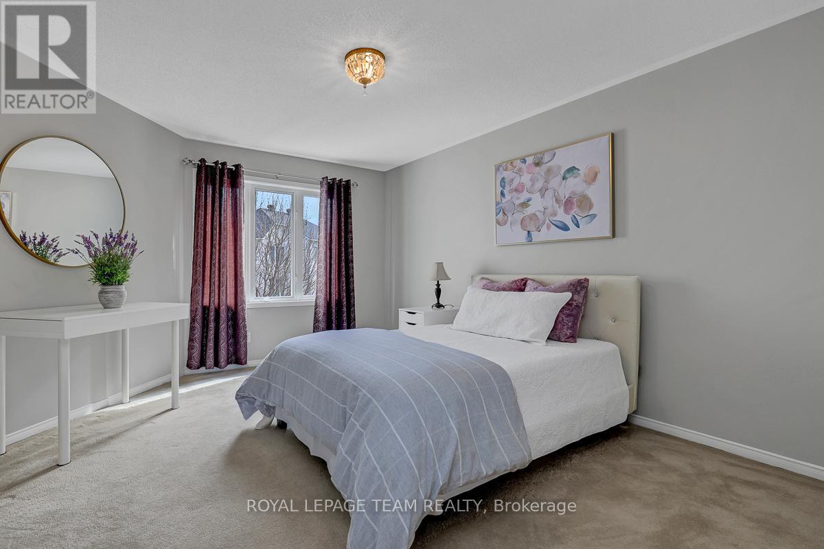 39 Crosspointe Avenue