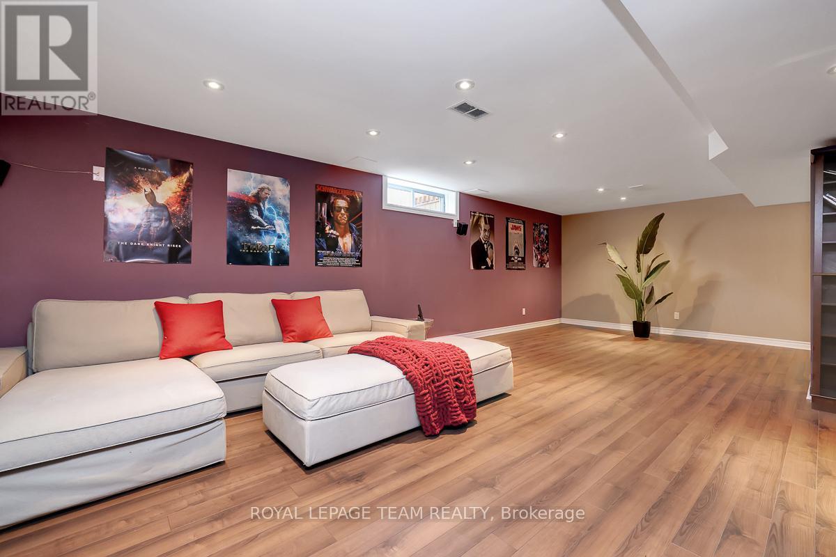 39 Crosspointe Avenue