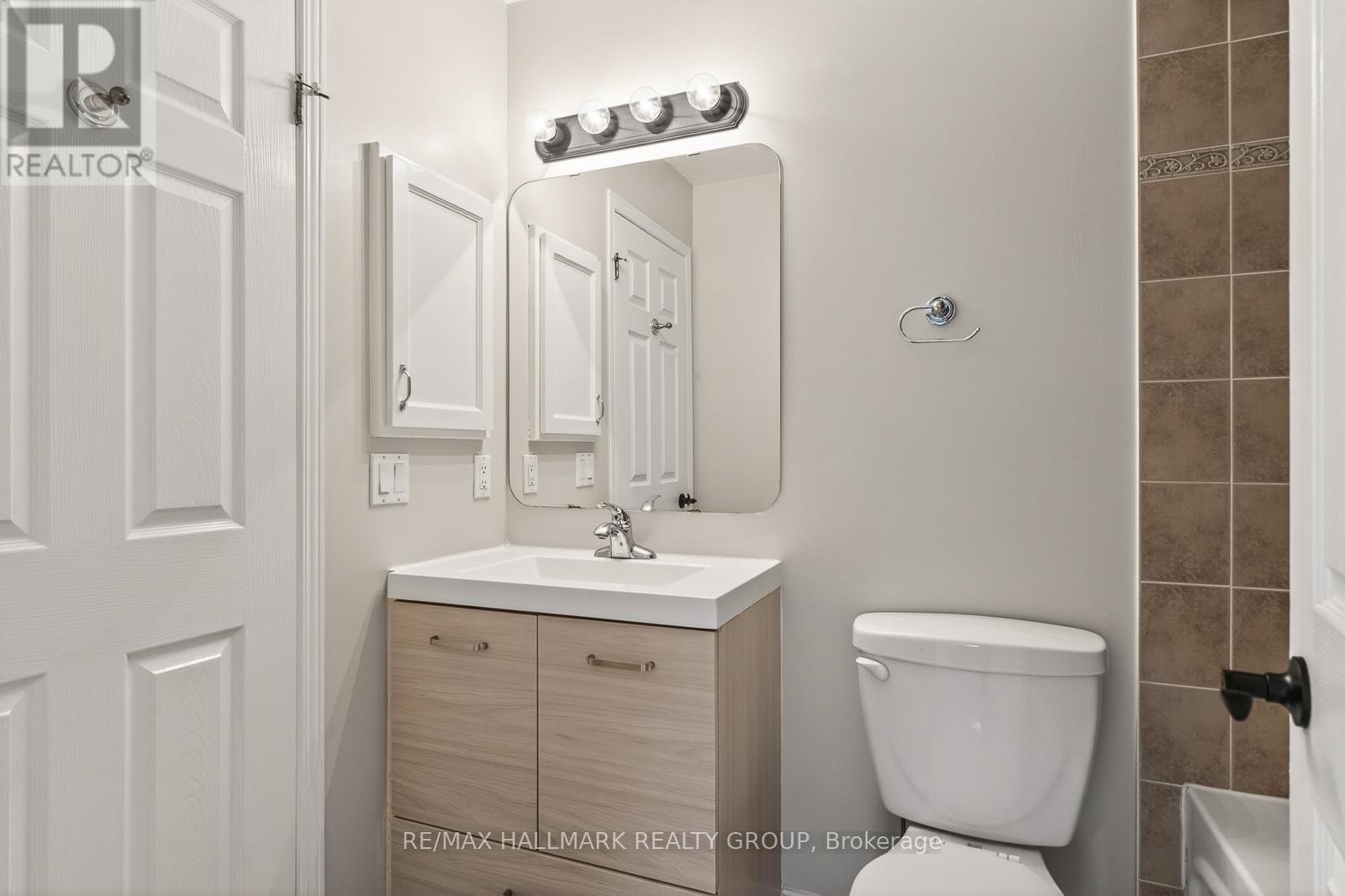 142 Gatestone Private