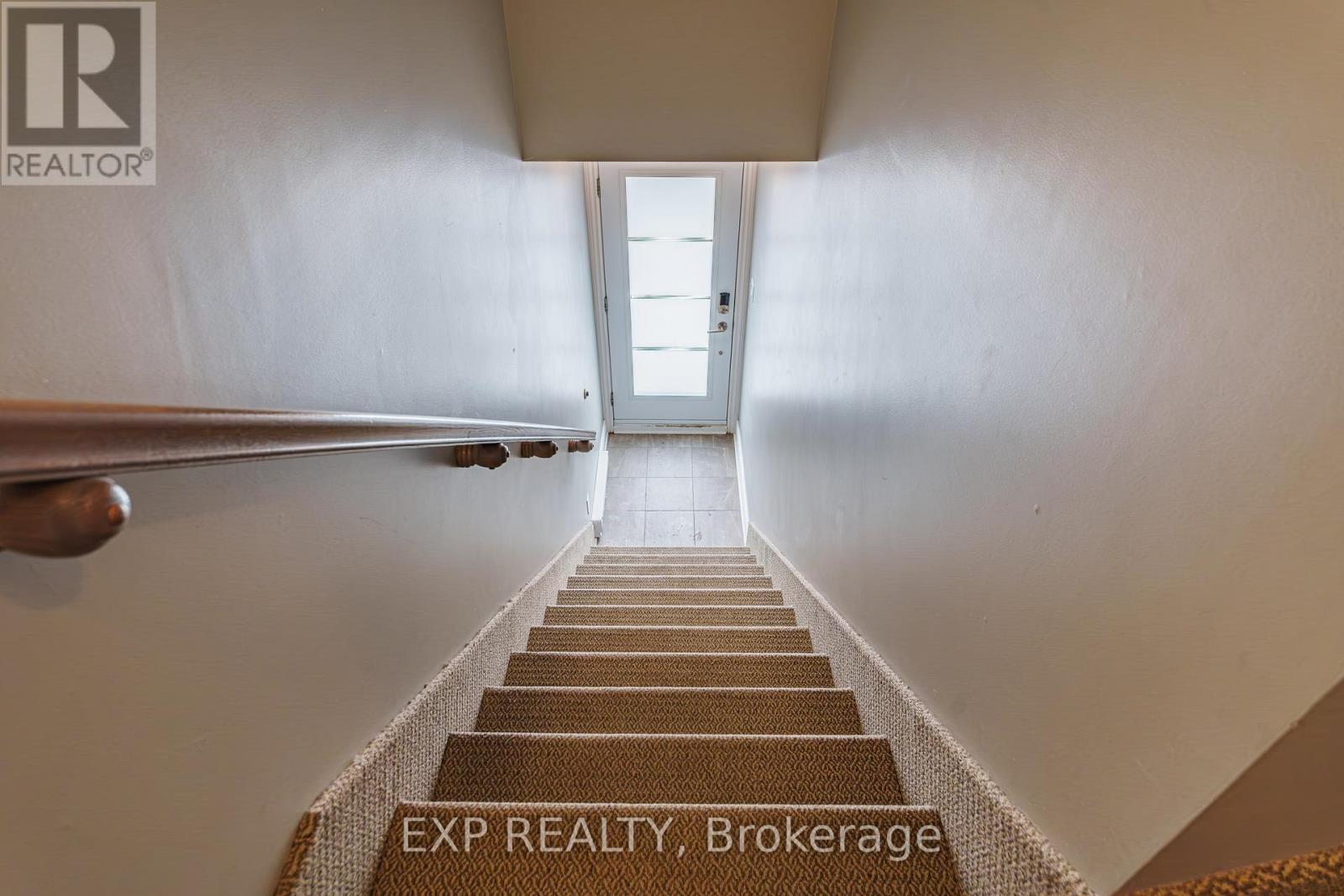 285 - 306 Masters Lane