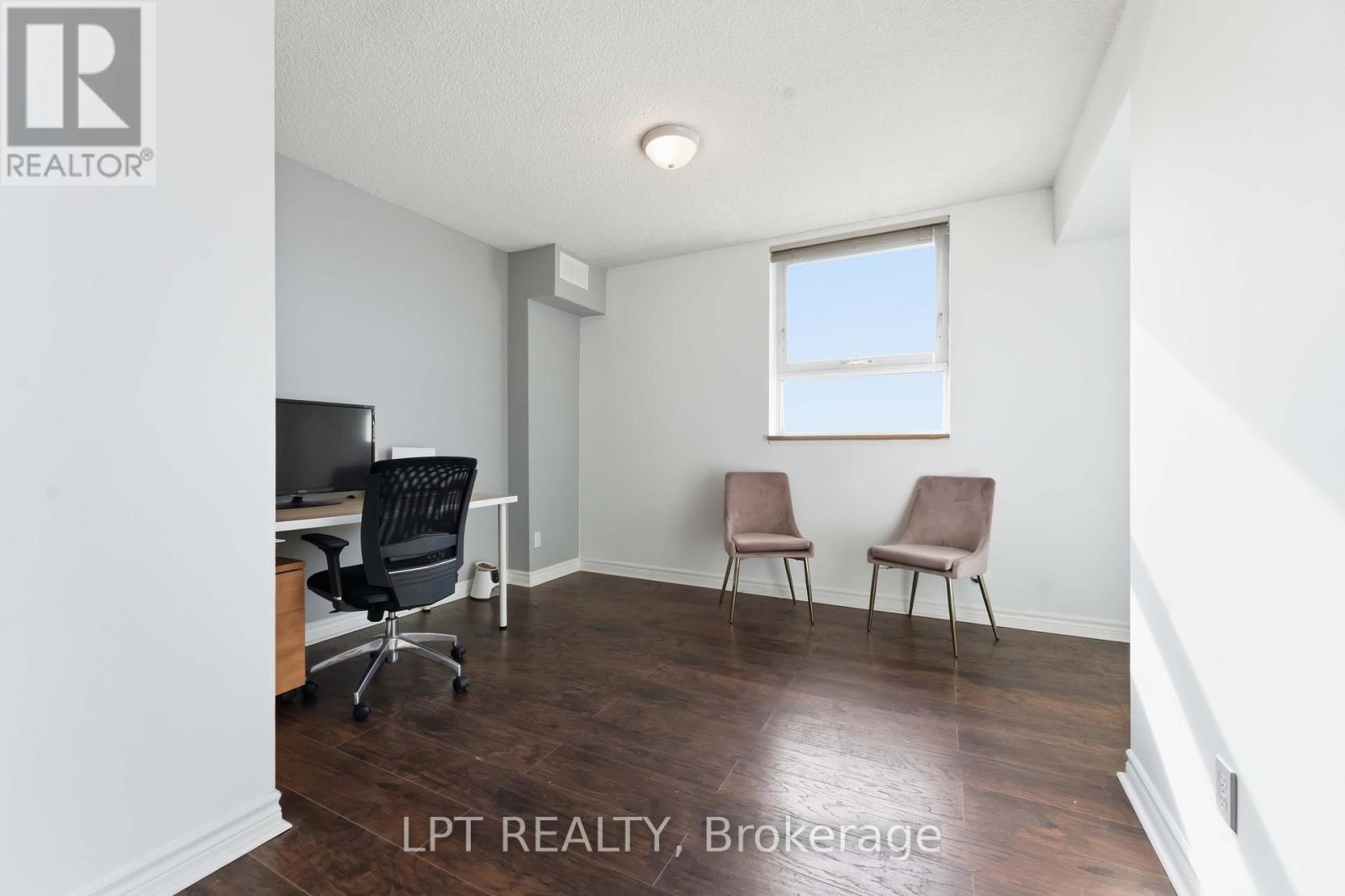 314 - 555 Brittany Drive