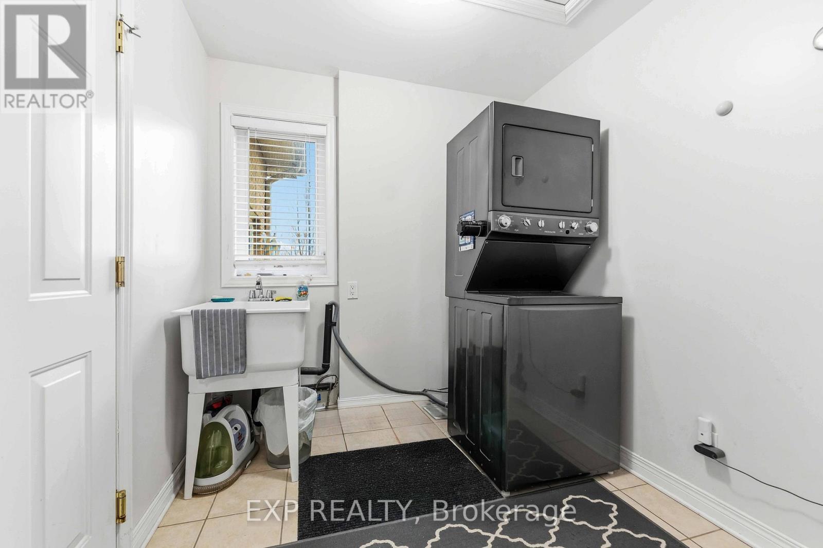 5655 Mahogany Harbour Lane