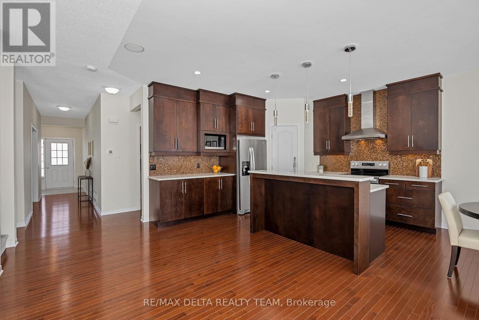 1889 Montmere Avenue