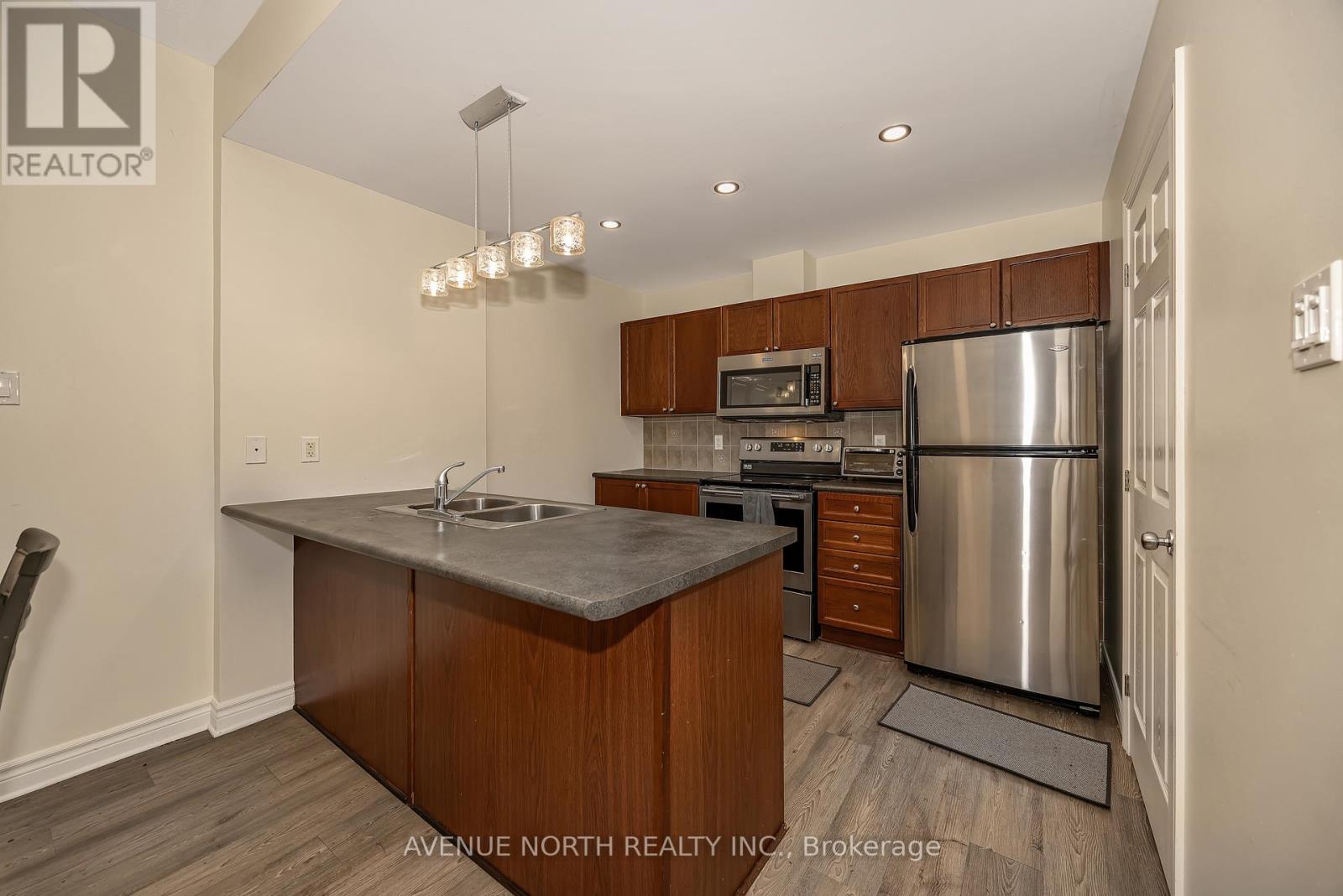 4 - 175 Waterbridge Drive