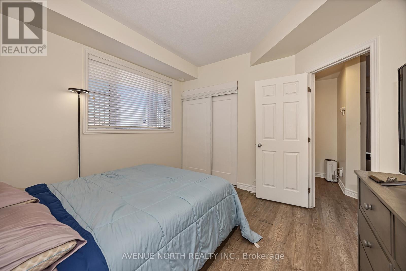 4 - 175 Waterbridge Drive