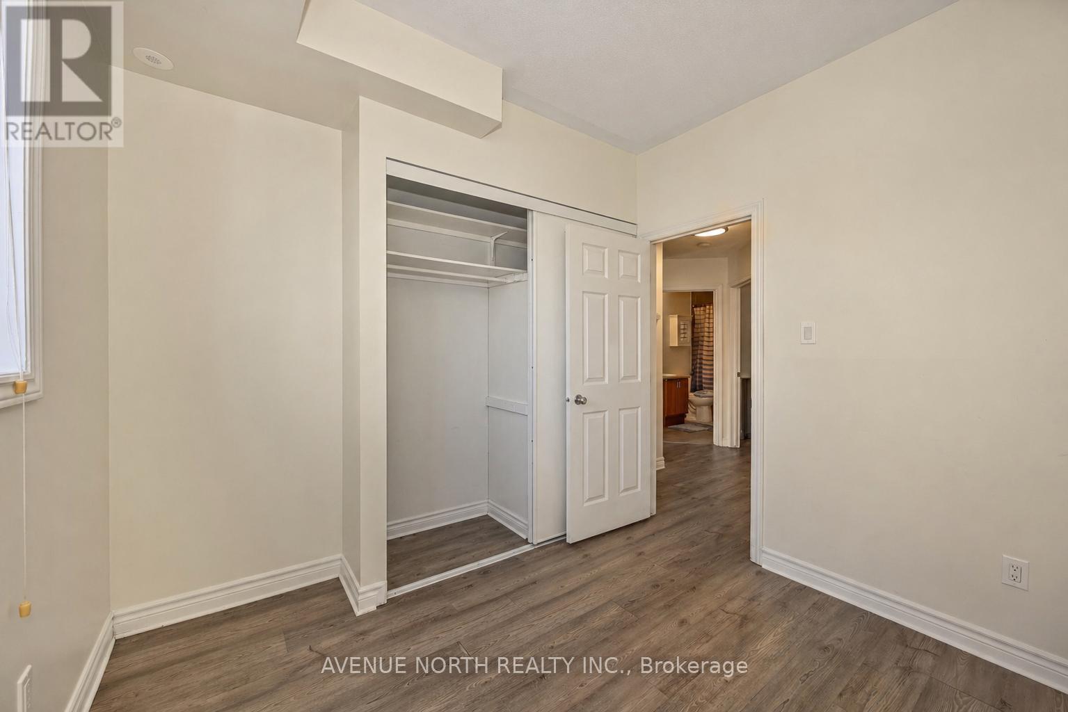 4 - 175 Waterbridge Drive