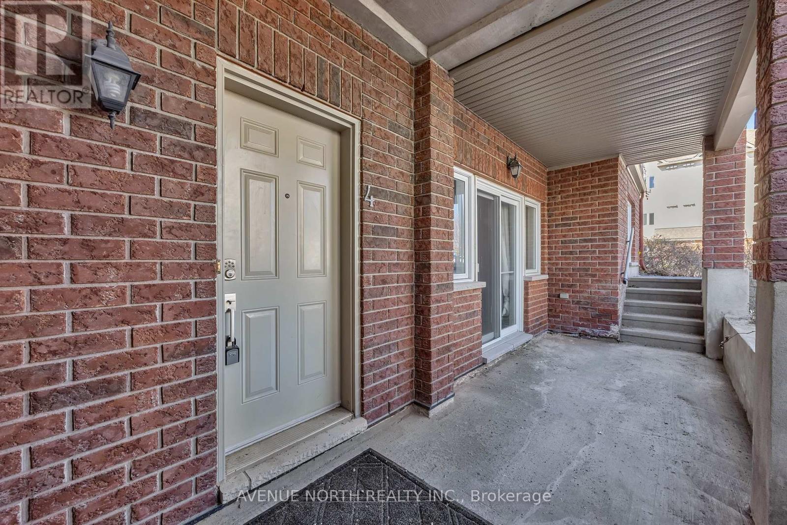 4 - 175 Waterbridge Drive