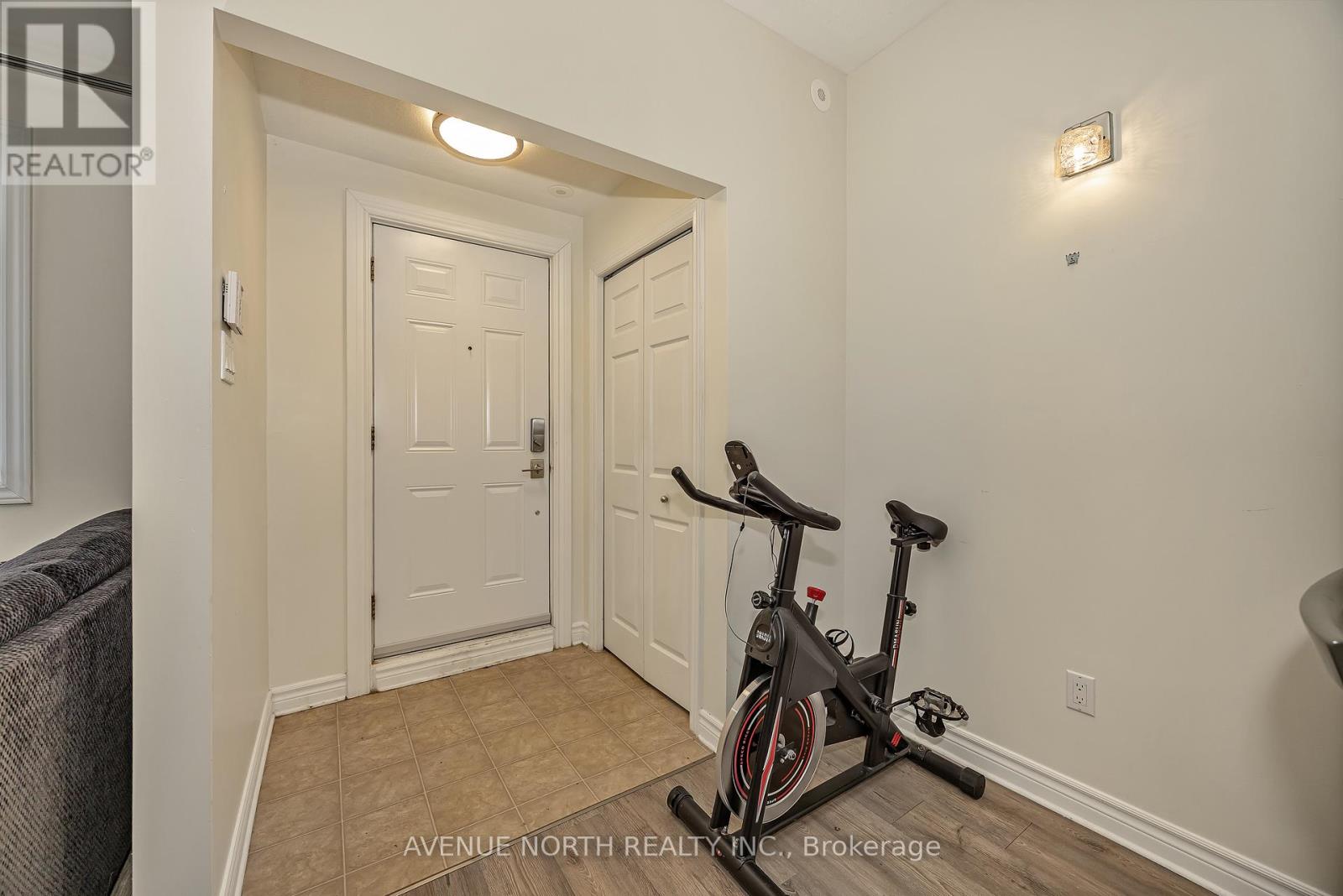 4 - 175 Waterbridge Drive