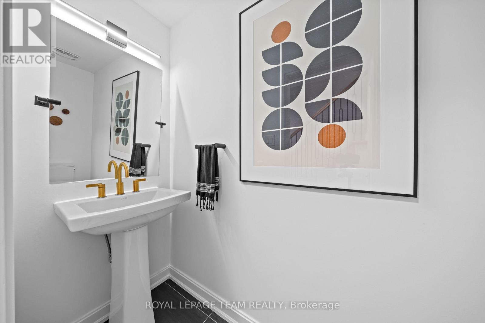 Lot 1501 (half Moon Bay)