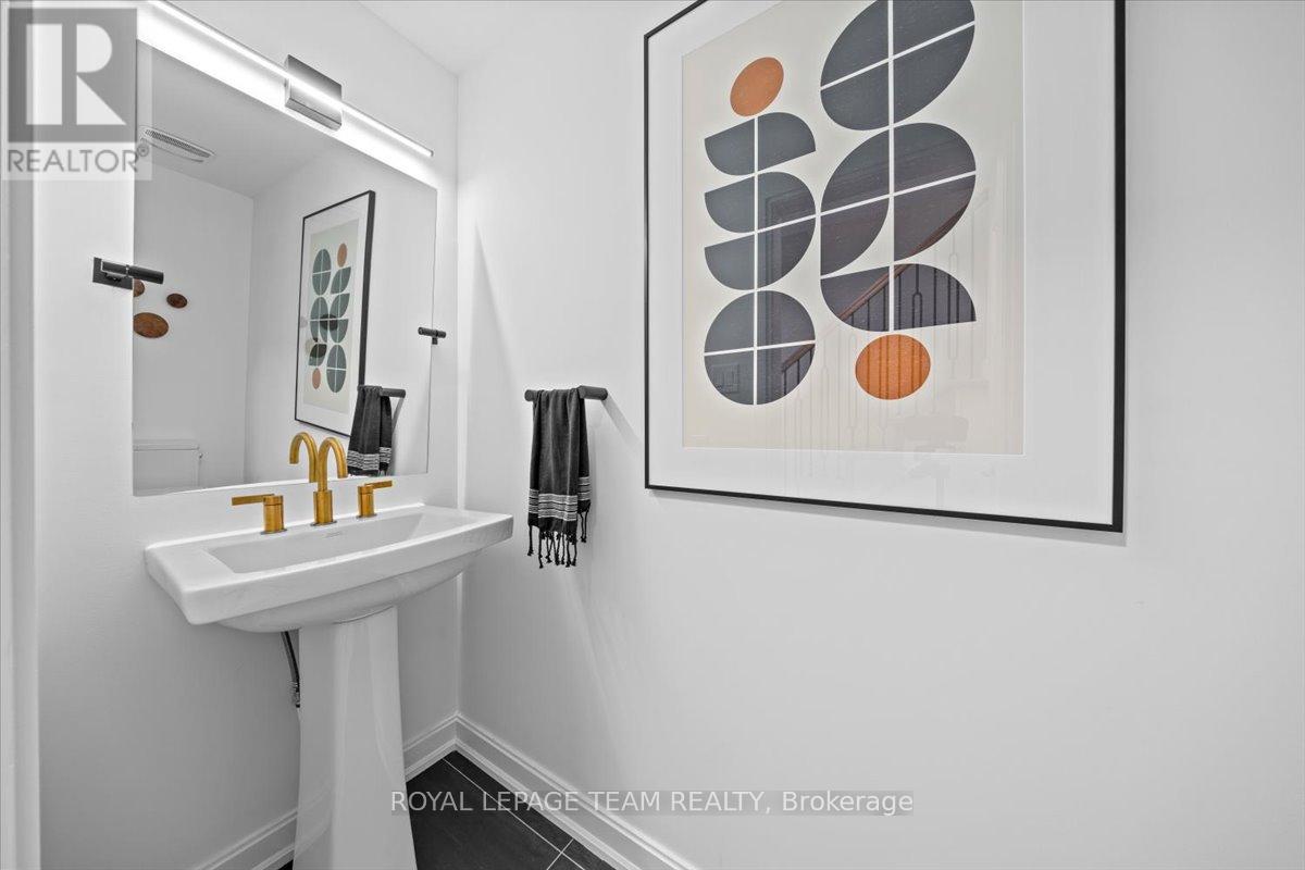 Lot 1502 (half Moon Bay)