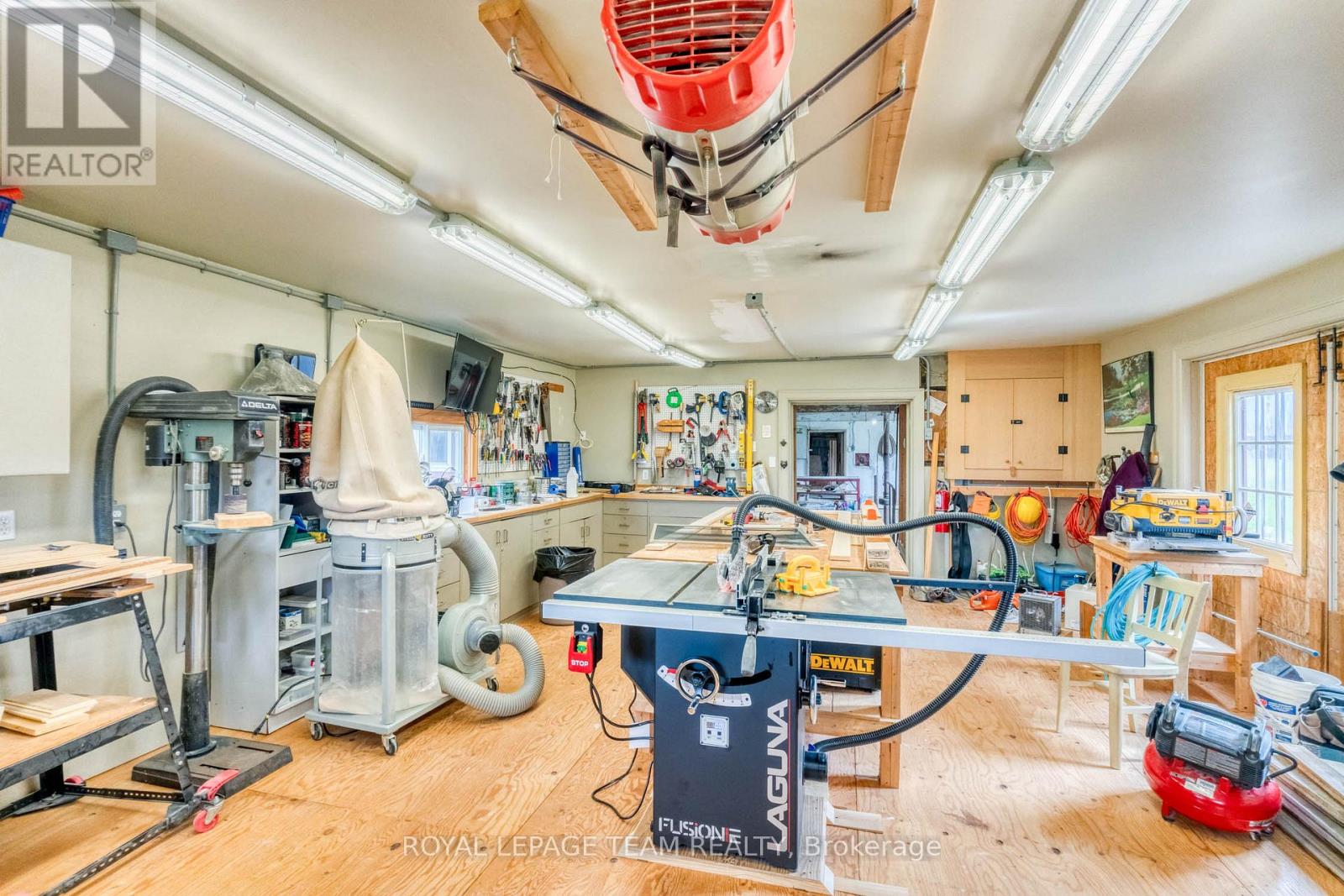 1202 Ramsay Concession 8 Road