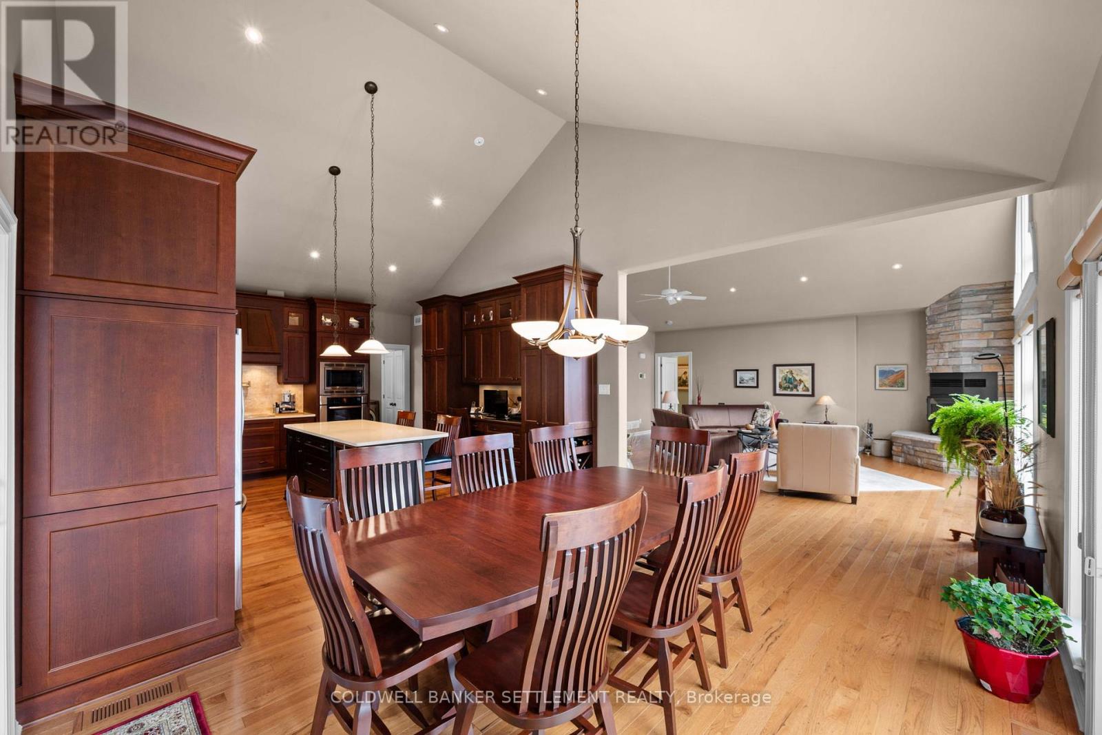 3124 Mcdonald's Corners Road Road