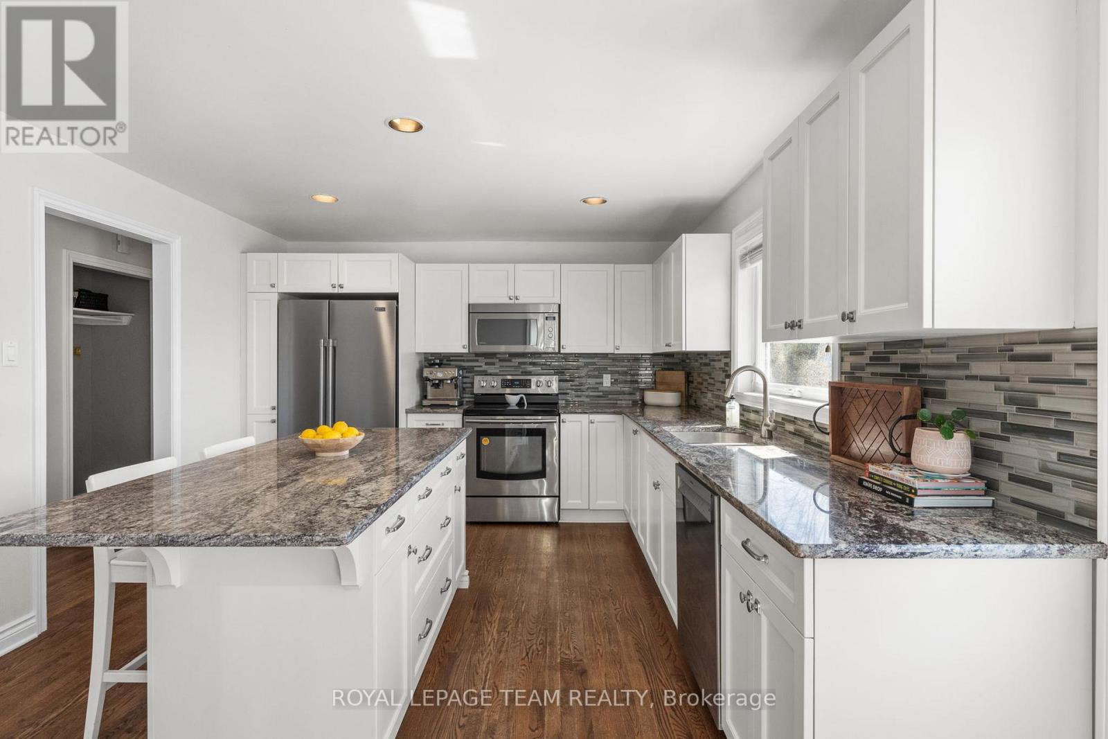 1081 Boucher Crescent