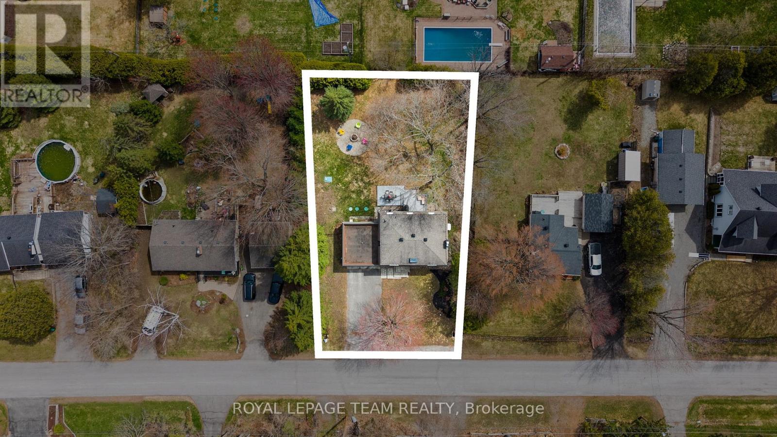 1081 Boucher Crescent