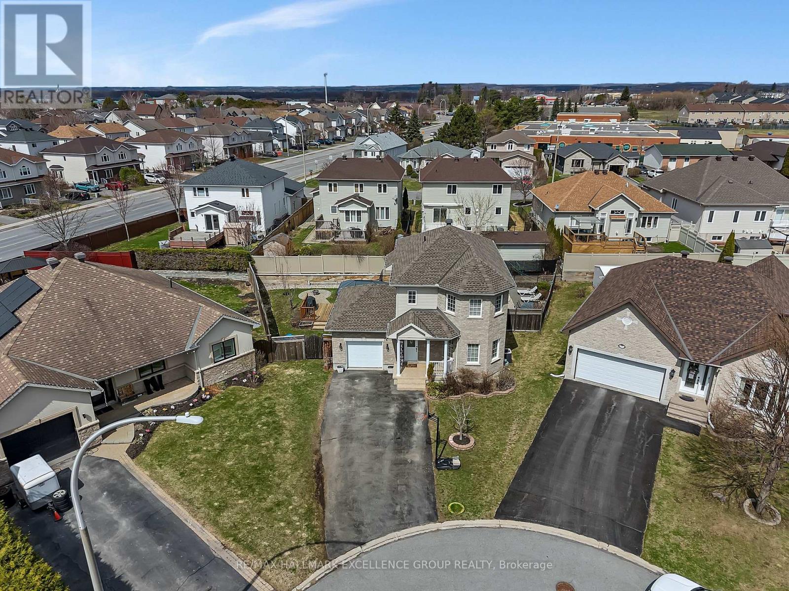 1611 Sebastien Crescent