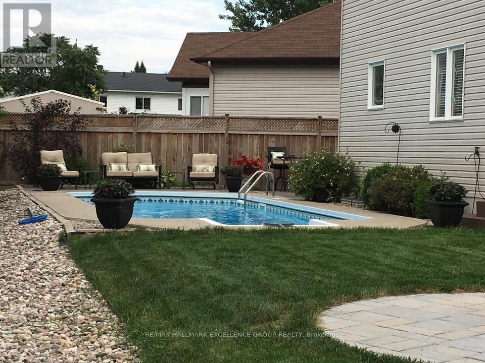 1611 Sebastien Crescent